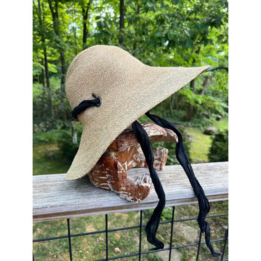 Helen Kaminski raffia hat, wide brim, ribbon trim excellent